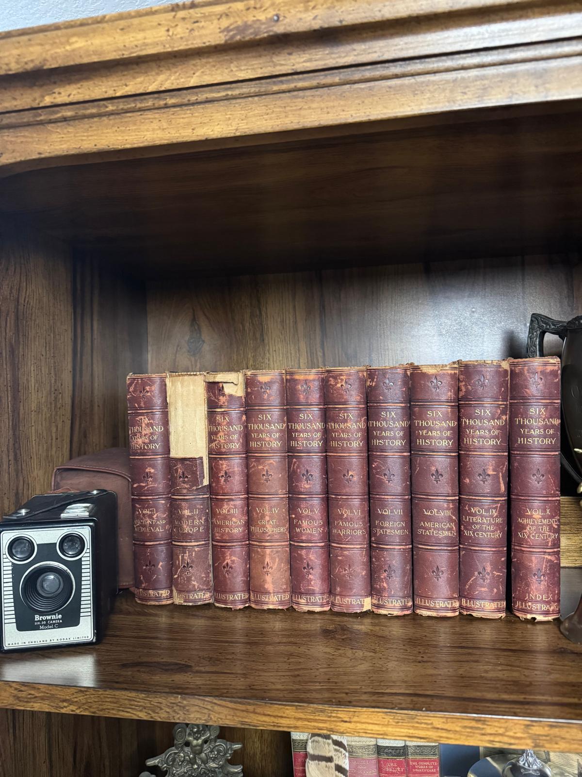 Antique Six Thousand Years of History Book Set Vol. I–X – Illustrated Red Leather Library Collection - Workshop & Study